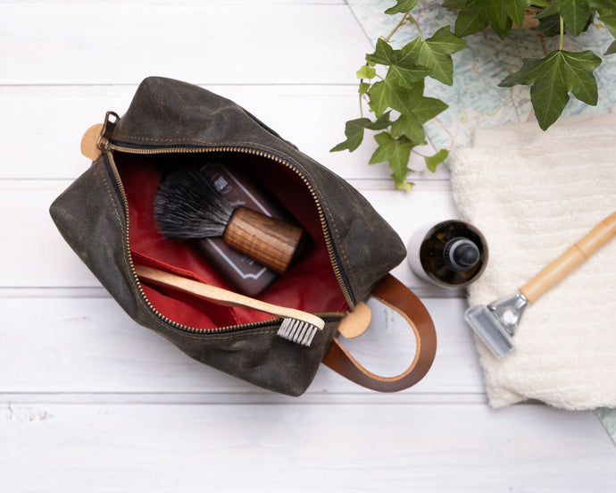 What Is a Dopp Kit?